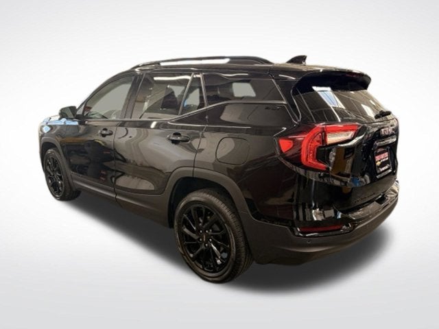 2024 GMC Terrain SLT AWD w/ Surround Camera