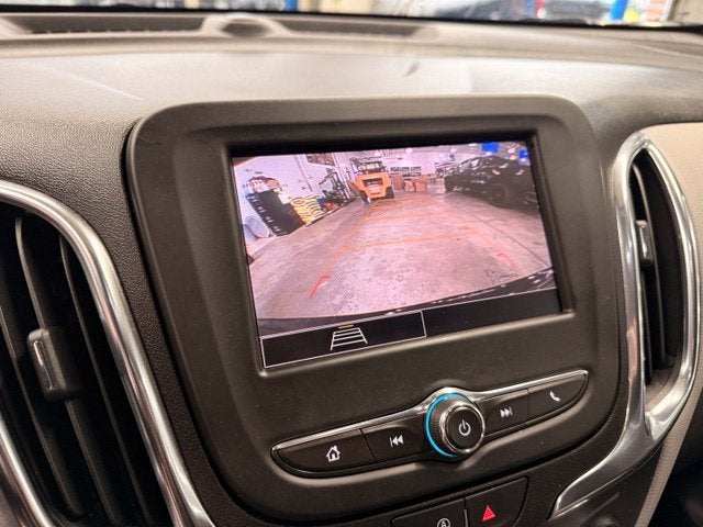 2024 Chevrolet Equinox LS w/ COLLISION ALERT