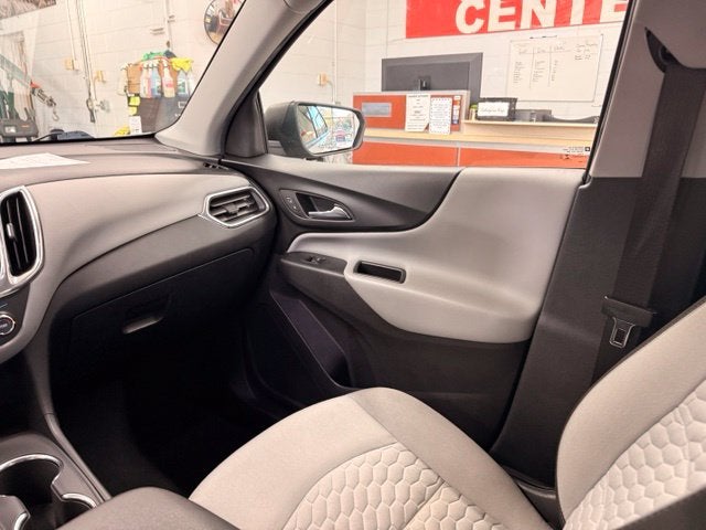 2019 Chevrolet Equinox LS w/ BLUETOOTH