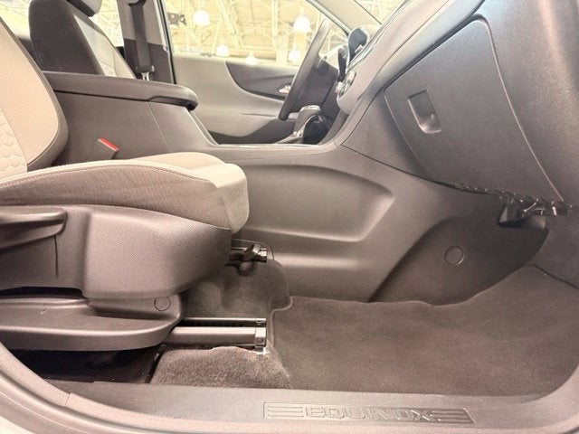 2019 Chevrolet Equinox LS w/ BLUETOOTH