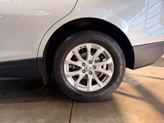 2019 Chevrolet Equinox LS w/ BLUETOOTH