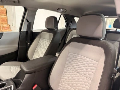 2019 Chevrolet Equinox LS w/ BLUETOOTH