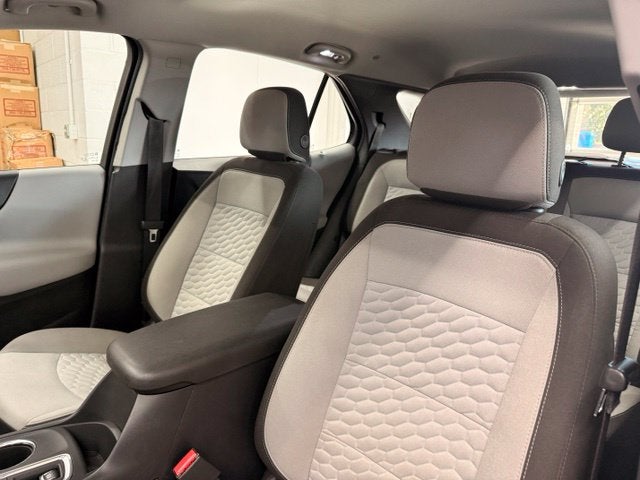 2019 Chevrolet Equinox LS w/ BLUETOOTH