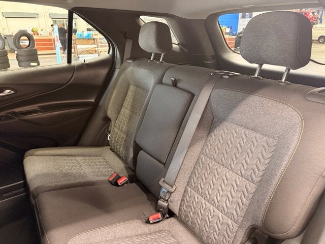 2023 Chevrolet Equinox LT w/ Collision Alert