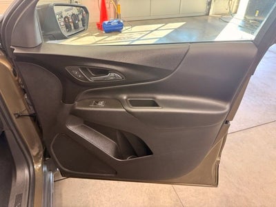 2023 Chevrolet Equinox LT w/ Collision Alert