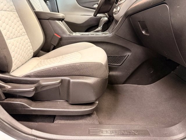 2018 Chevrolet Equinox LS AWD w/ Bluetooth