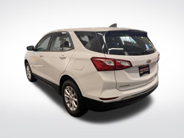 2018 Chevrolet Equinox LS AWD w/ Bluetooth