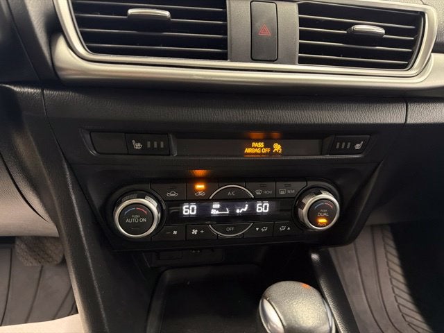 2018 Mazda Mazda3 Touring w/ Collision Alert