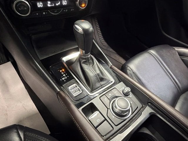 2018 Mazda Mazda3 Touring w/ Collision Alert