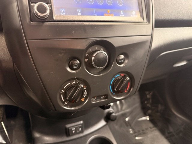 2019 Nissan Versa 1.6 S w/ BLUETOOTH