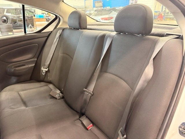2019 Nissan Versa 1.6 S w/ BLUETOOTH