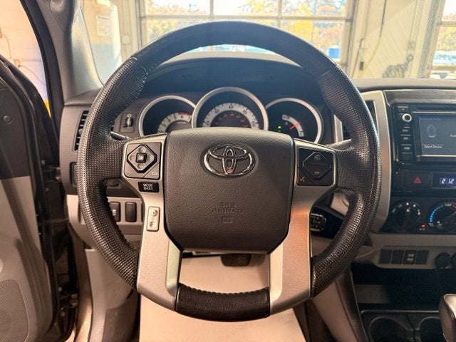 2014 Toyota Tacoma Base V6 w/ BACKUP CAM