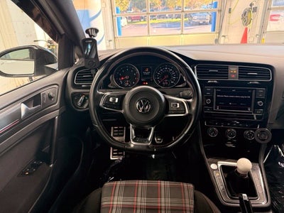 2019 Volkswagen Golf GTI 2.0T Rabbit Edition 6 SPEED MANUAL