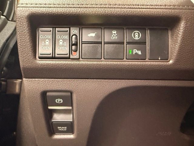 2021 Honda Odyssey Touring W/ POWER SLIDING DOORS