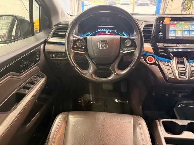 2021 Honda Odyssey Touring W/ POWER SLIDING DOORS