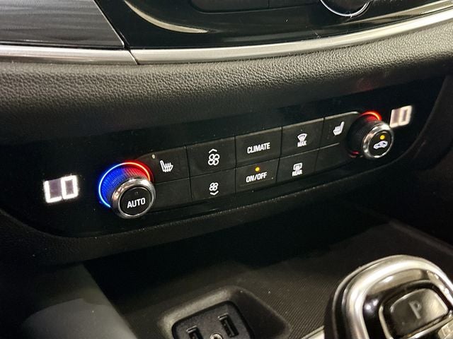 2018 Buick Enclave Essence