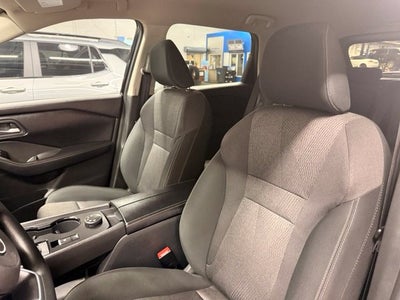 2024 Nissan Rogue SV AWD w/ Collision Alert