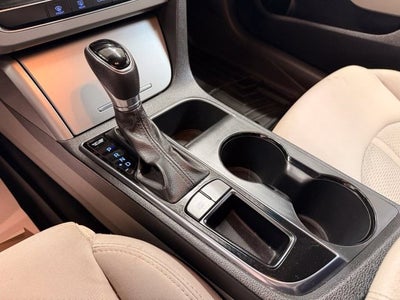 2016 Hyundai Sonata Sport w/ Bluetooth