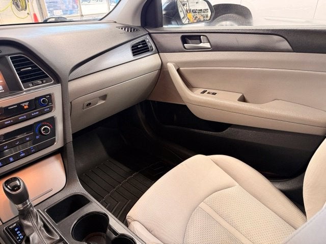 2016 Hyundai Sonata Sport w/ Bluetooth