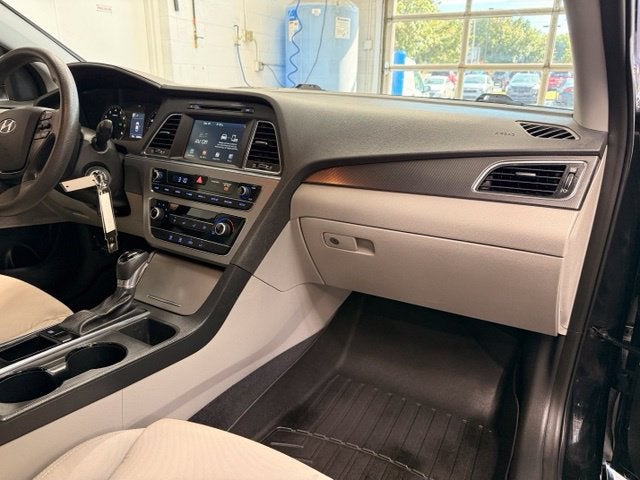 2016 Hyundai Sonata Sport w/ Bluetooth