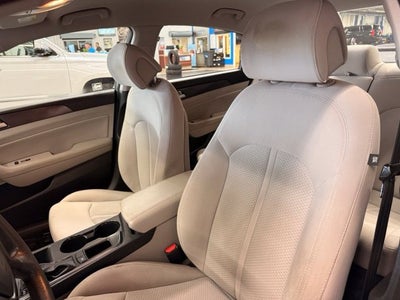 2016 Hyundai Sonata Sport w/ Bluetooth