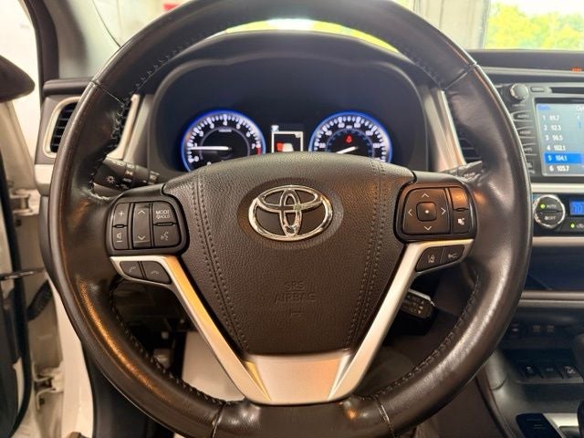 2017 Toyota Highlander Limited