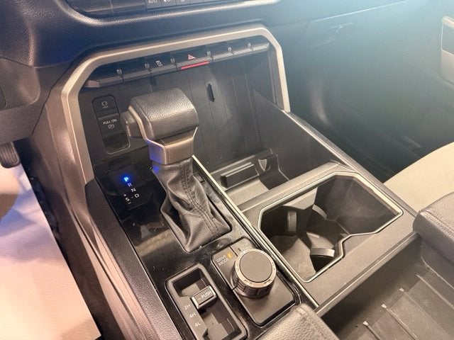2024 Toyota Tundra SR5 w/ COLLISION ALERT