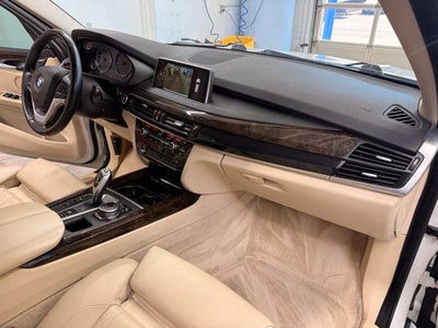 2015 BMW X5 xDrive50i w/ Htd Seats/Steering Wheel