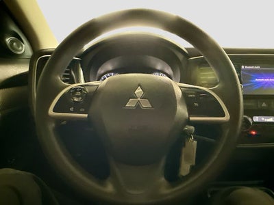 2018 Mitsubishi Outlander ES
