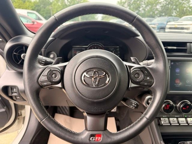 2025 Toyota GR86 Premium