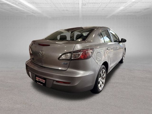 2013 Mazda Mazda3 i Sport