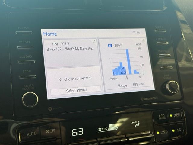2022 Toyota Prius XLE