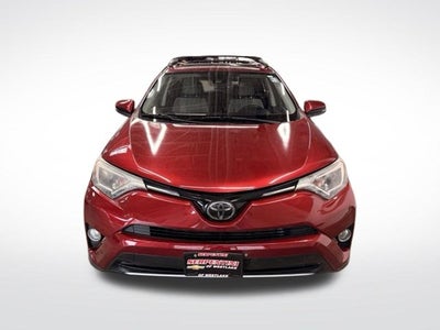 2018 Toyota RAV4 XLE w/ Blind Spot Alert