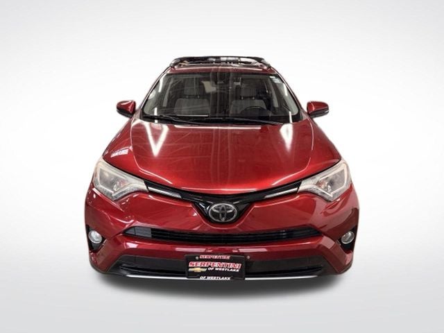 2018 Toyota RAV4 XLE w/ Blind Spot Alert