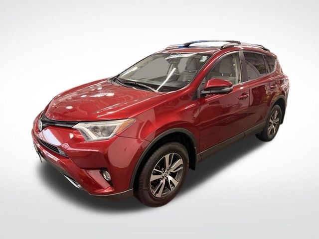 2018 Toyota RAV4 XLE w/ Blind Spot Alert