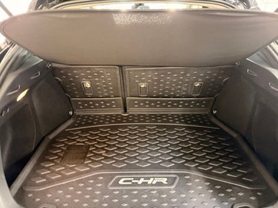 2020 Toyota C-HR LE
