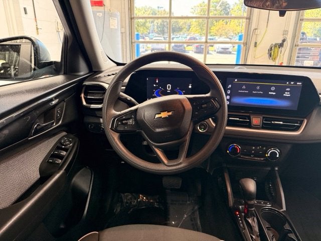 2024 Chevrolet TrailBlazer LS w/ Collision Alert