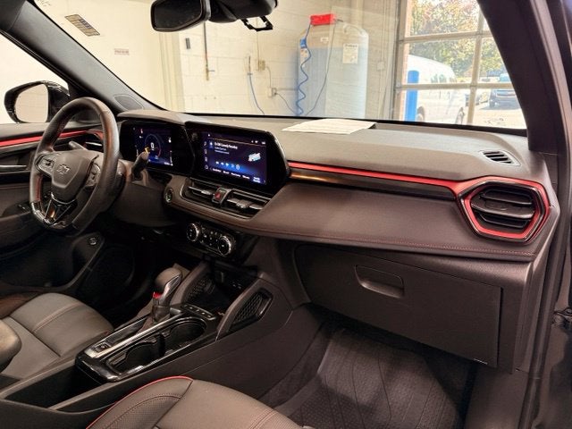 2025 Chevrolet TrailBlazer RS AWD w/ PWR LIFTGATE