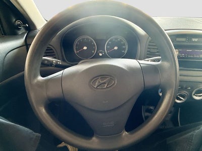 2011 Hyundai Accent GL
