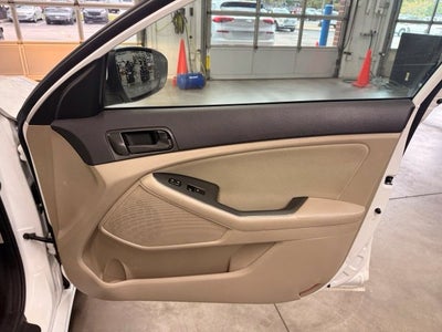 2015 Kia Optima LX w/ Auto Headlights