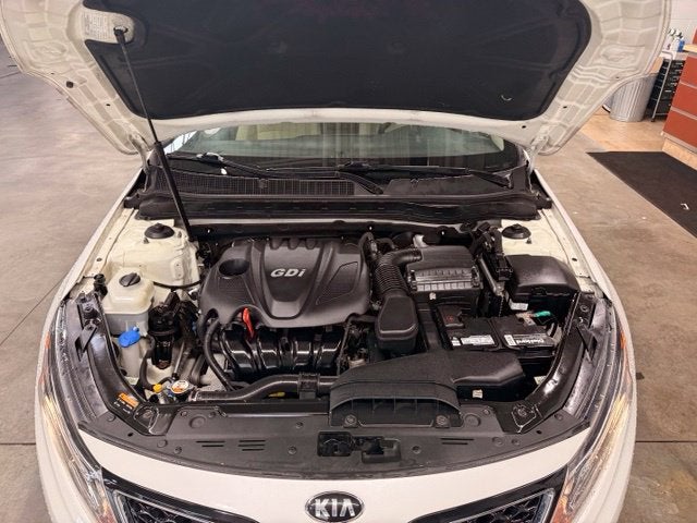 2015 Kia Optima LX w/ Auto Headlights