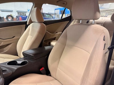 2015 Kia Optima LX w/ Auto Headlights