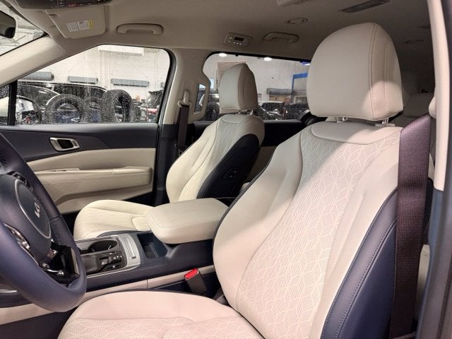 2026 Kia Carnival EX w/ BLIND SPOT ALERT
