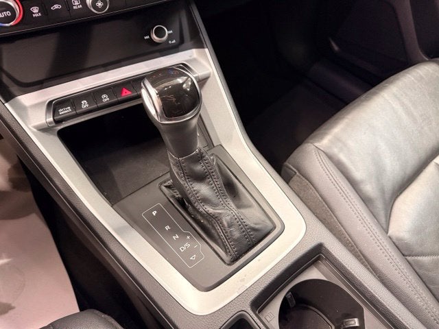 2021 Audi Q3 Premium quattro w/ Pwr Liftgate