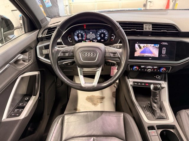 2021 Audi Q3 Premium quattro w/ Pwr Liftgate