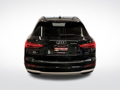 2021 Audi Q3 Premium quattro w/ Pwr Liftgate