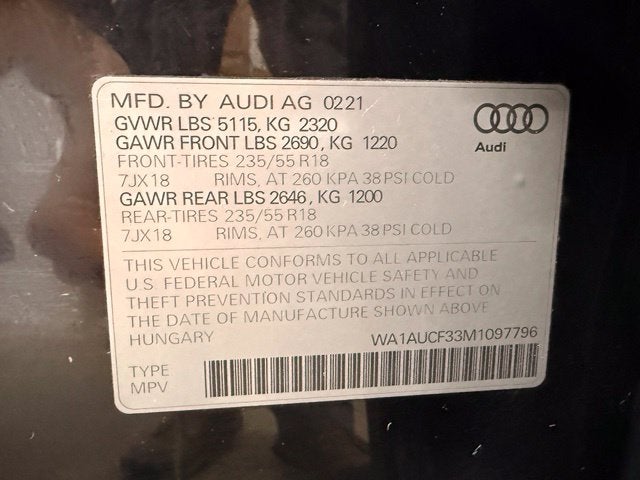 2021 Audi Q3 Premium quattro w/ Pwr Liftgate