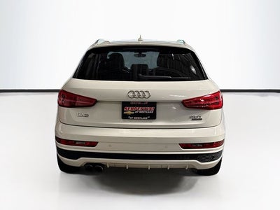 2018 Audi Q3 2.0T Premium quattro