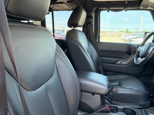 2018 Jeep Wrangler JK Unlimited Sahara 4WD