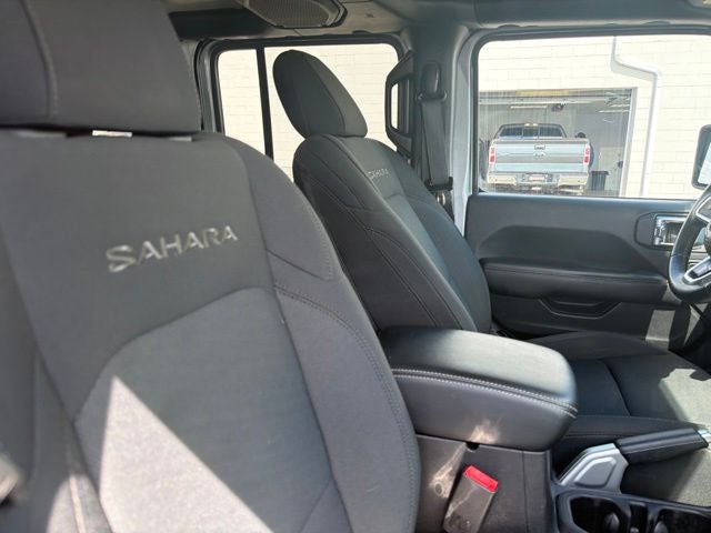 2018 Jeep Wrangler Unlimited Sahara 4WD